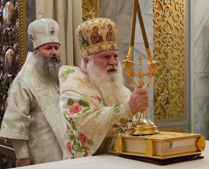 Митрополит Самарский и Новокуйбышевский Феодосий совершил совместное богослужение с главой Среднеазиатского митрополичьего округа