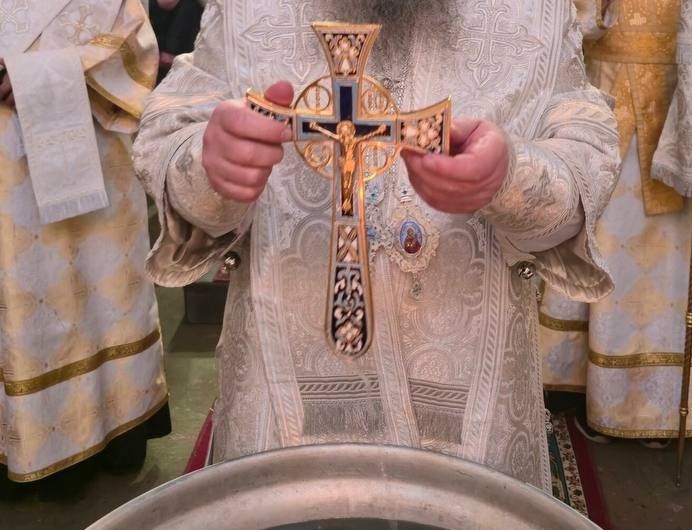 Божественная Литургия в праздник Крещения Господня в Свято-Никольском кафедральном соборе города Душанбе