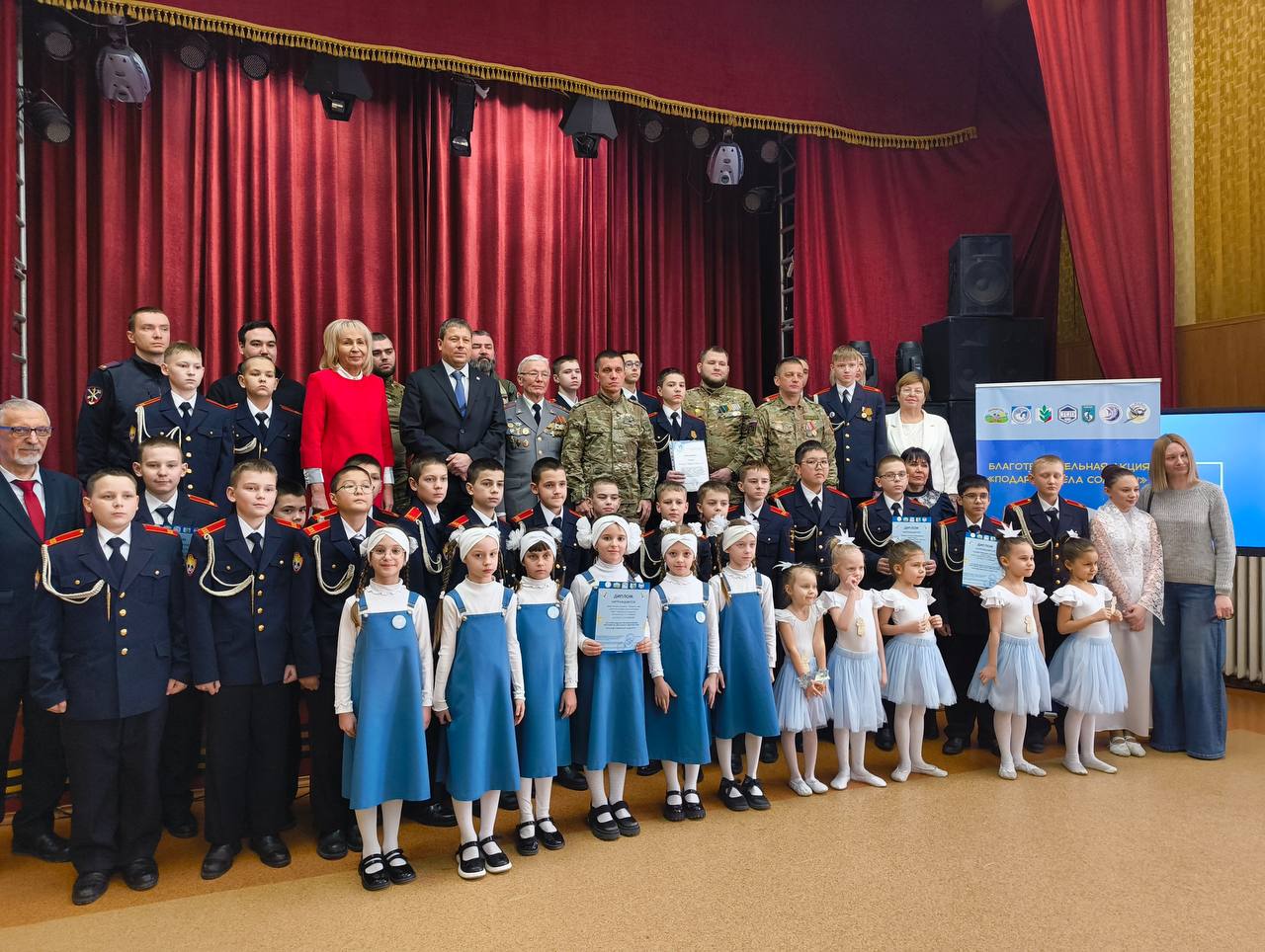 Воспитанницы Иверской гимназии стали Лауреатами I степени на фестивале «Рождественская радость»