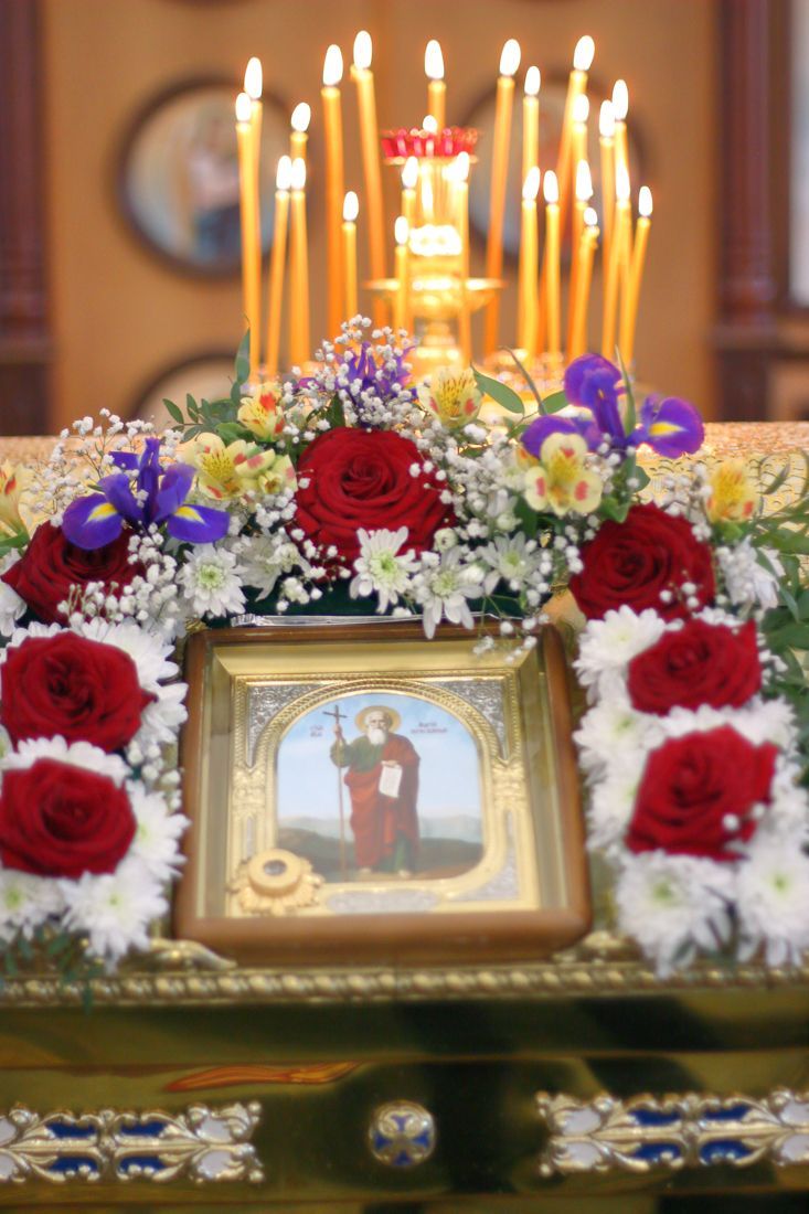 Божественная Литургия в храме апостола Андрея при Самарском казачьем кадетском корпусе