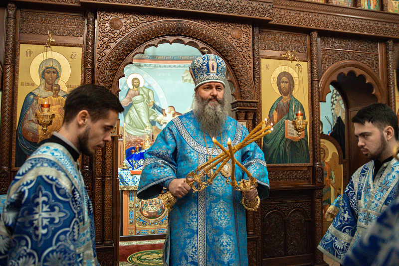 Митрополит Феодосий