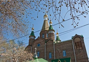 Троице-Сергиев Приход, подворье Заволжского мужского монастыря в честь Честного и Животворящего Креста Господня 