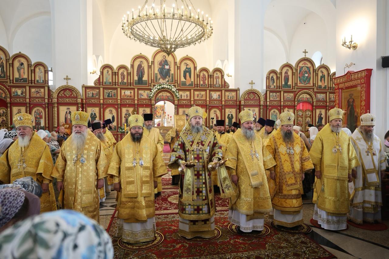 Братский визит митрополита Феодосия в Новосибирск в преддверии Дня Крещения Руси