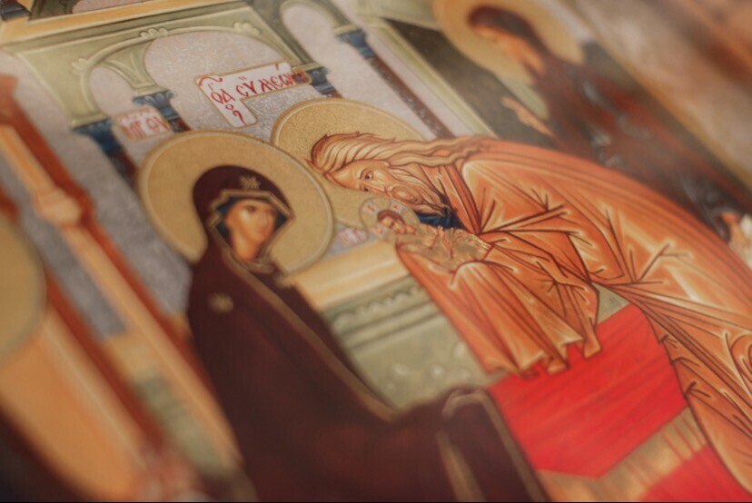 «Ныне отпущаеши...»: интервью с игуменом Никоном (Ратниковым) в день престольного праздника храма Сретения Господня