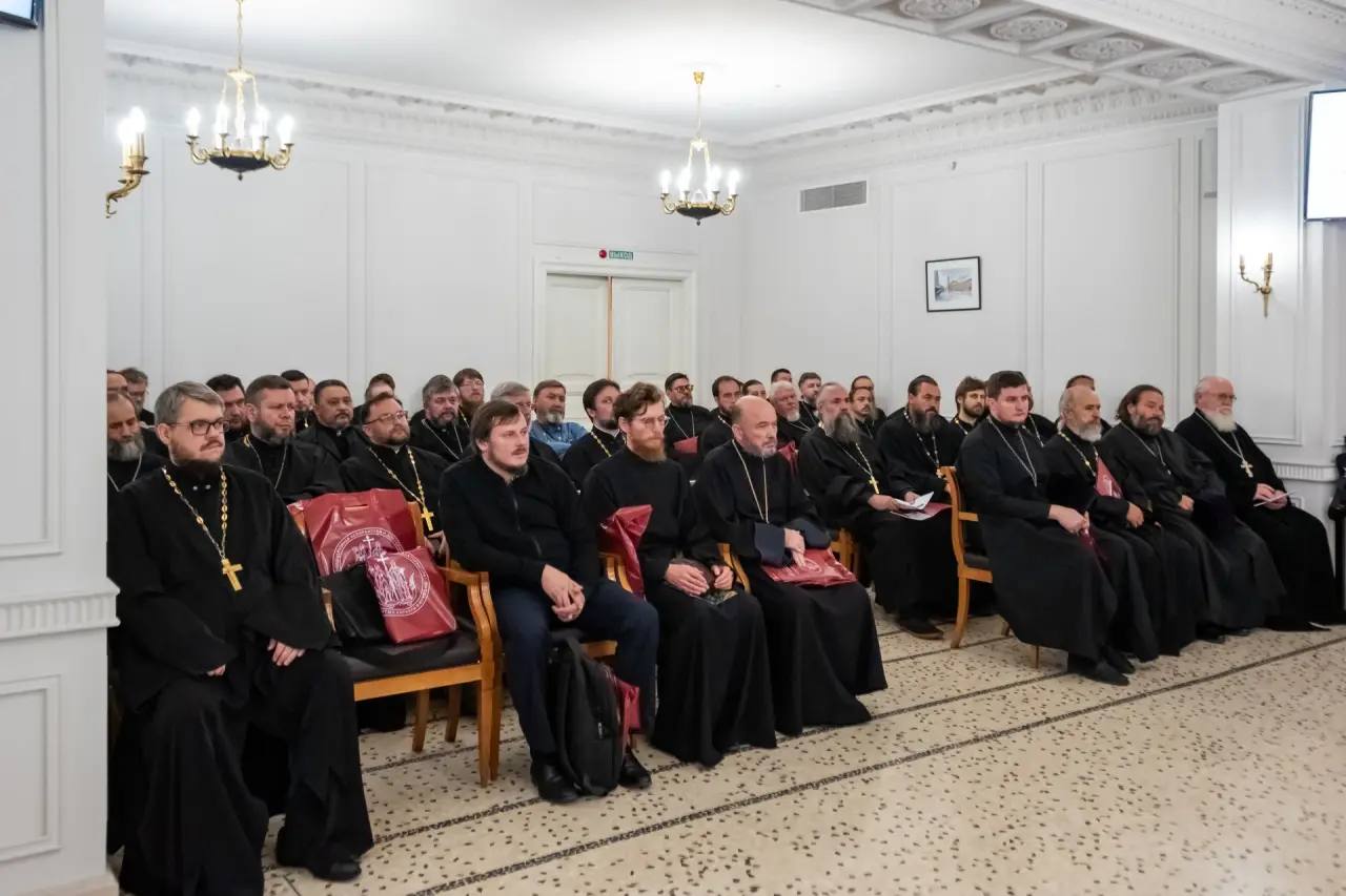 Представители Самарской митрополии прошли курсы повышения квалификации для тюремного духовенства