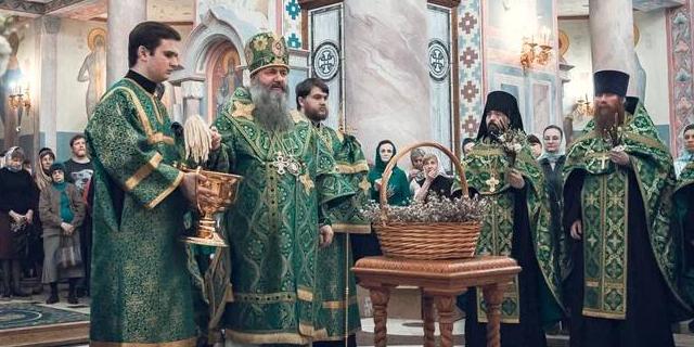 Архиерейское всенощное бдение в канун праздника Входа Господня во Иерусалим