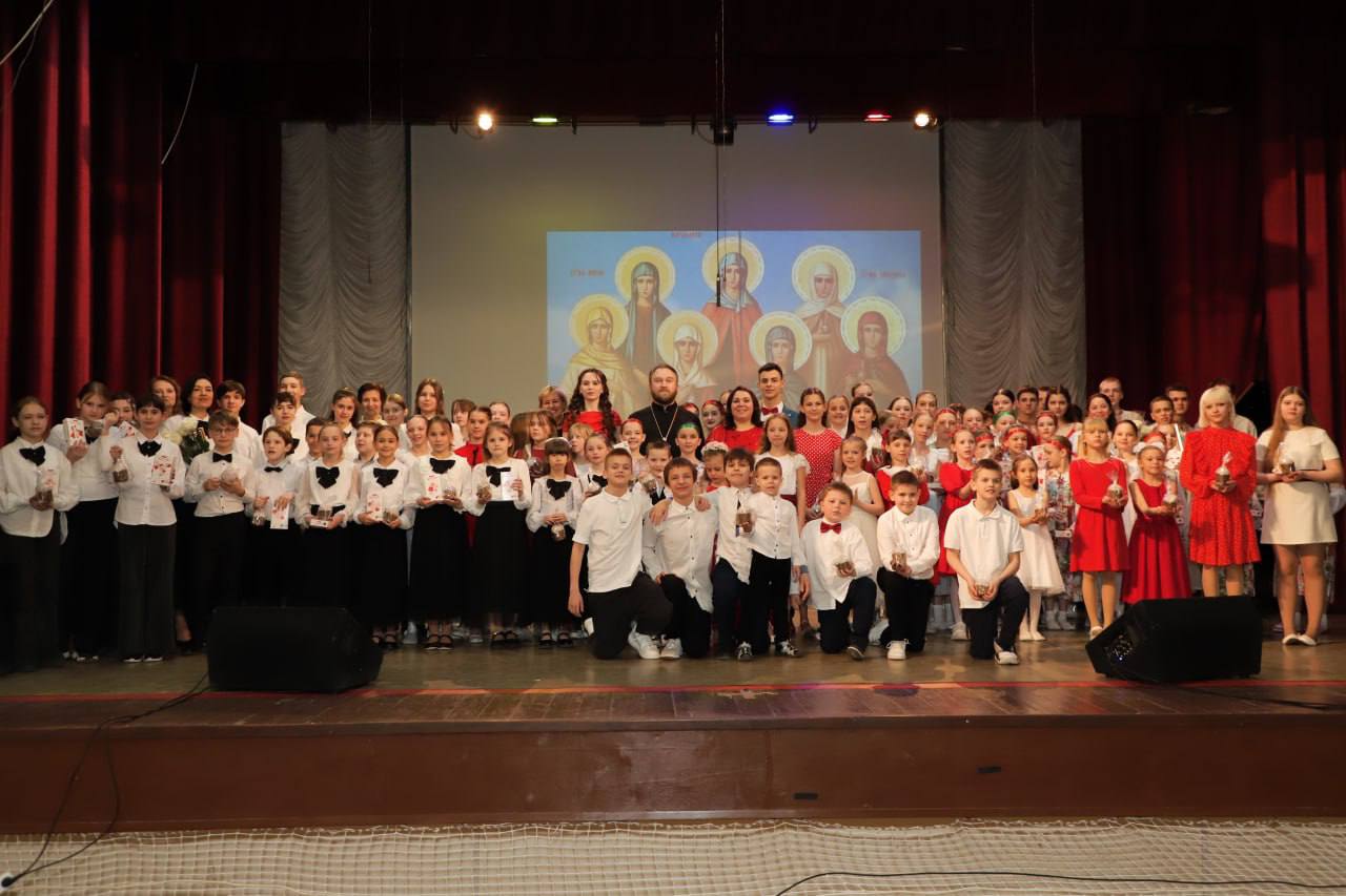 Пасхальный концерт в поселке Управленческий объединил творческие коллективы города