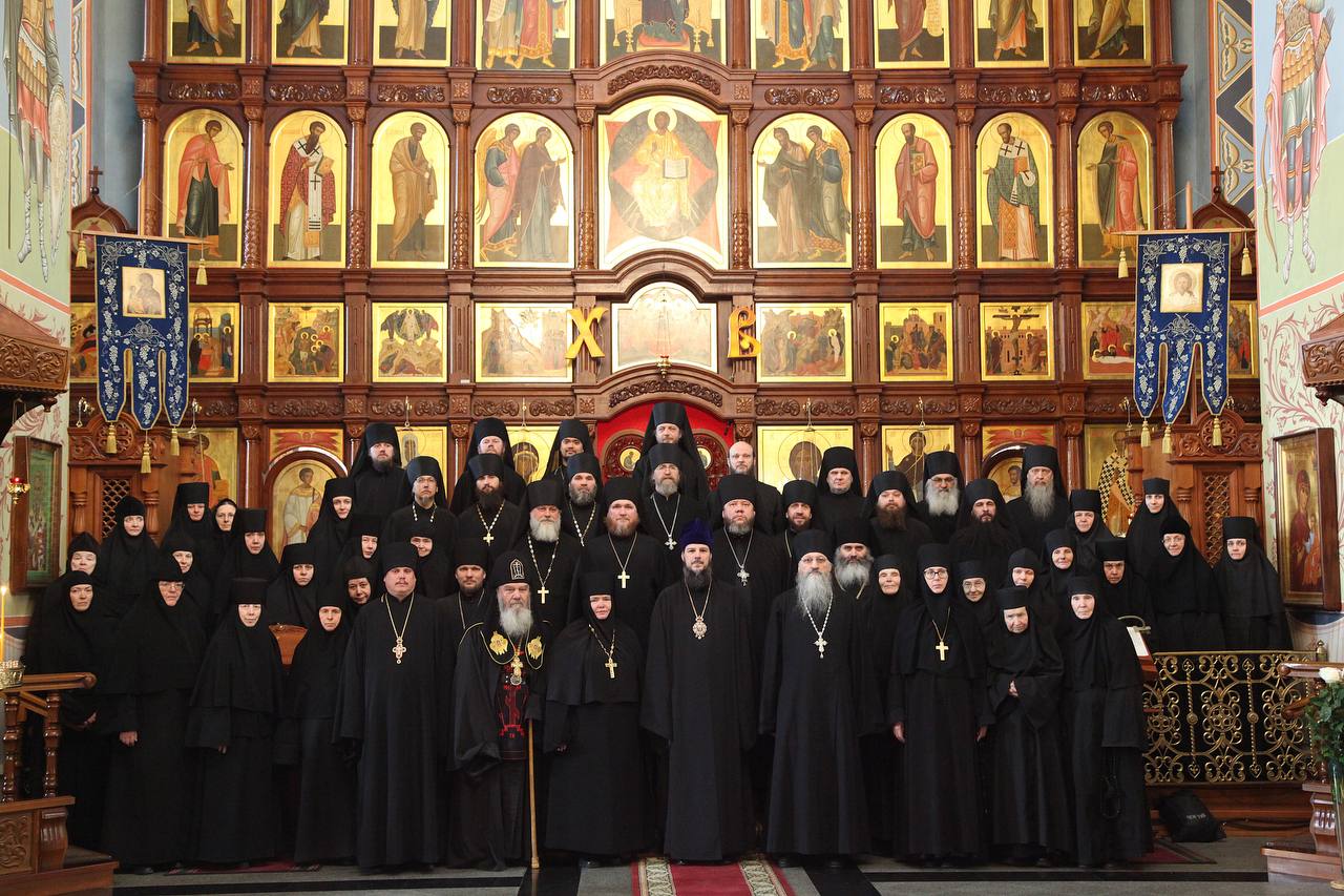 Круглый стол в Иверской обители в рамках региональной конференции, посвященной юбилею Самарской епархии