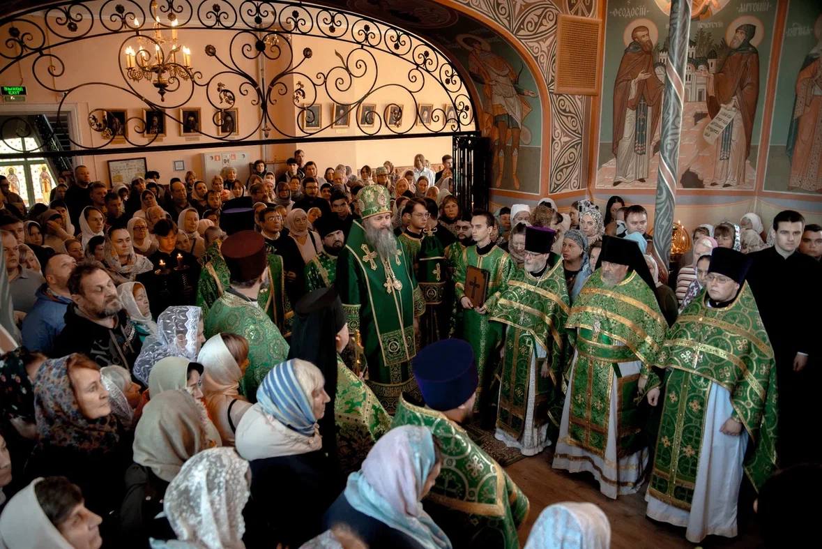 Престольный праздник храма Самарской духовной семинарии