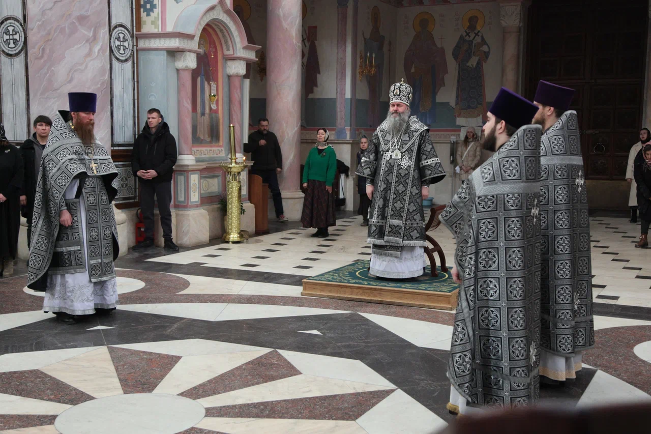 Литургия Преждеосвященных Даров в Софийском Соборе