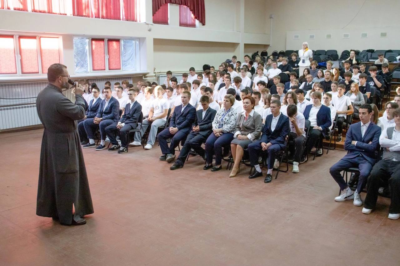 Встреча со студентами в Поволжском государственном колледже имени В.П. Мачнева