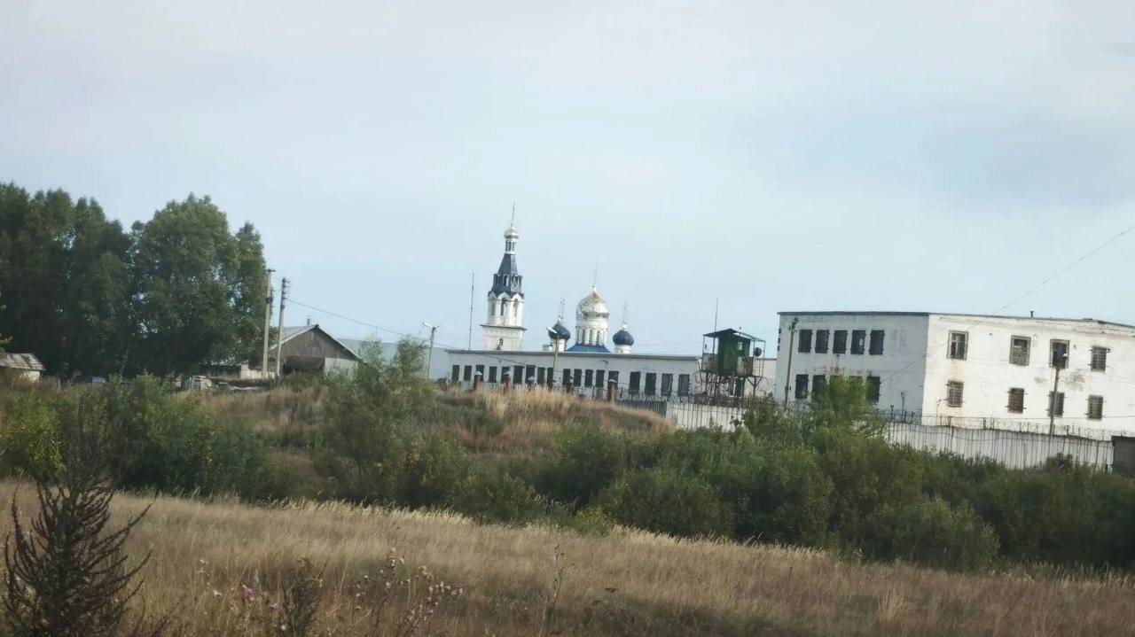Посещение исправительной колонии № 26: Божественная литургия, Таинство Крещения и духовная бесед