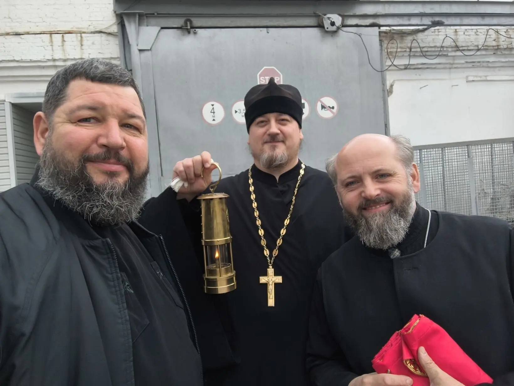 Доставка Благодатного огня в исправительные учреждения Самарской области