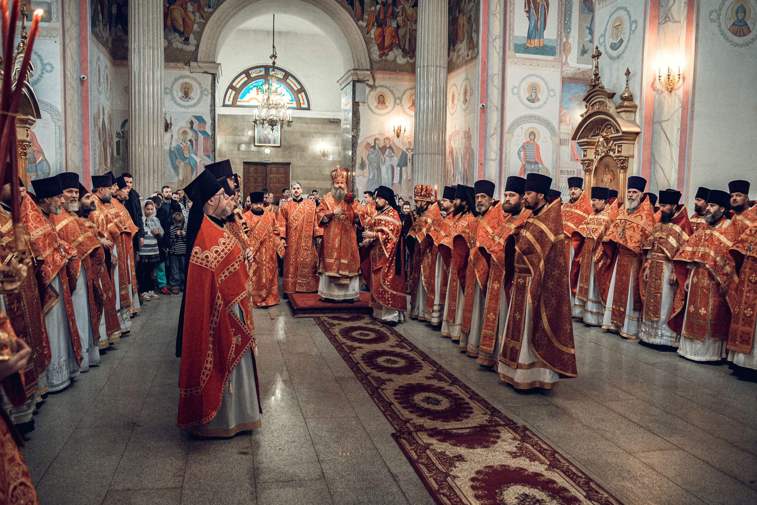 Пасхальная соборная Божественная литургия духовенства Самарской епархии