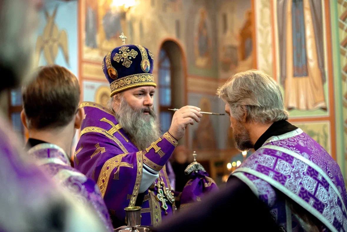 Митрополит Феодосий возглавил всенощное бдение в Благовещенском соборе г. Самары