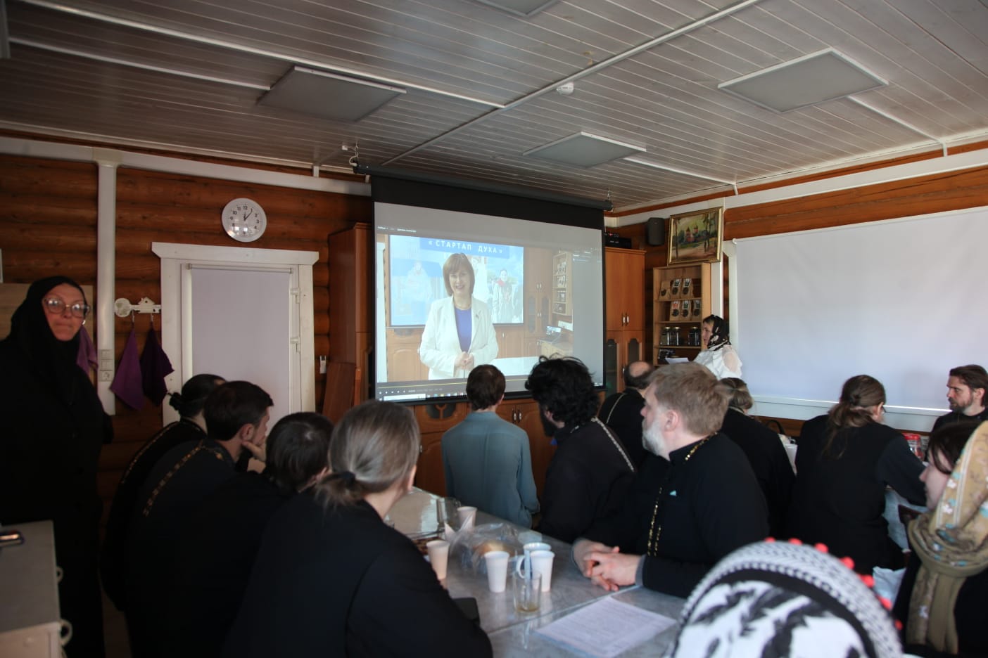 Семинар  "Семья и семейные ценности" прошел в Покровском Александро-Чагринском женском монастыре 