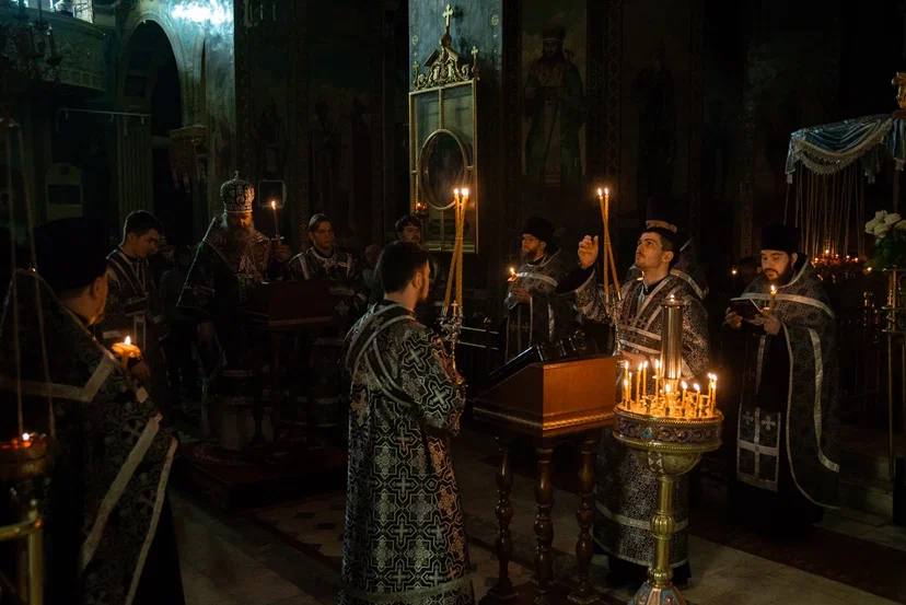 Митрополит Феодосий возглавил вечернее богослужение в четверток Великого канона