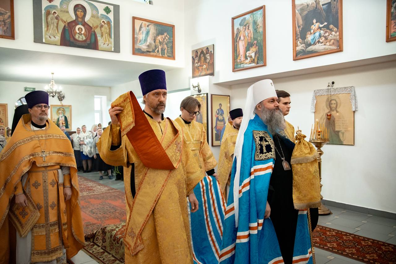 Престольный праздник отметили в храме пророка Моисея Боговидца в Самаре
